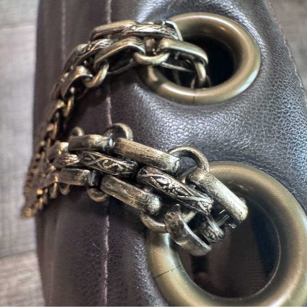 Chanel Vintage Shoulder Bag 💼 - Picture 8 of 16